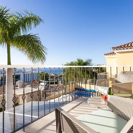 Vista Al Mar Villa *