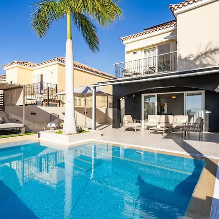 Vista Al Mar Villa *