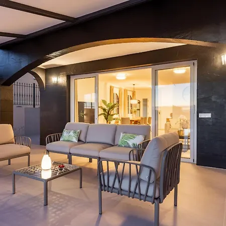 Villa Vista Al Mar